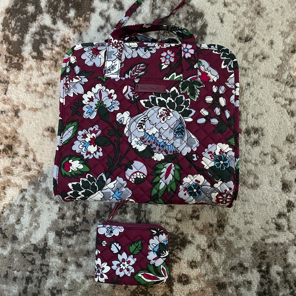 Vera Bradley Hanging Travel Organizer and Coin wallet set